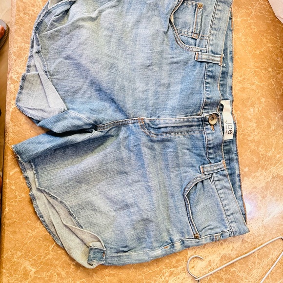 Denim shorts (24hrs SALE , Grab fast) - Picture 2 of 2
